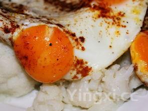 电饭煲做糯米饭怎么做好吃，用电饭煲做糯米饭怎么做好吃